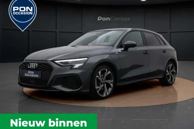 Audi A3 (2024) thumbnail 1