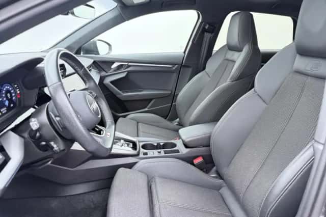 Audi A3 (2024) thumbnail 5