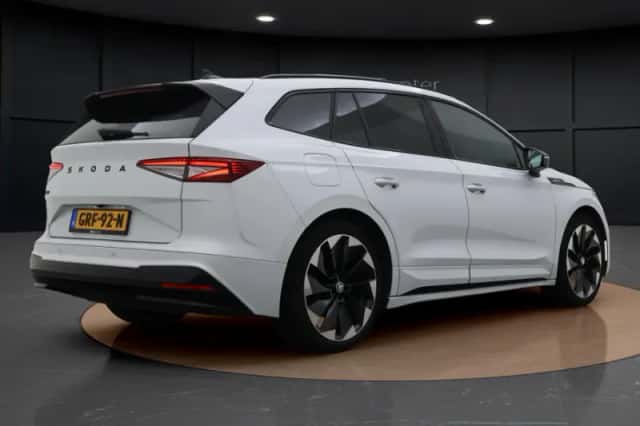 Škoda Enyaq (2024) thumbnail 6