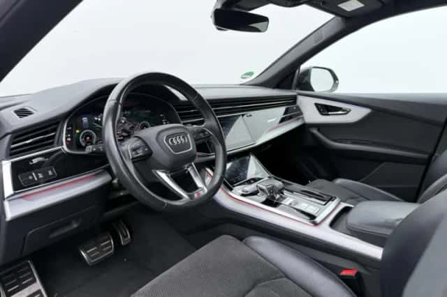 Audi Q8 (2021) thumbnail 4