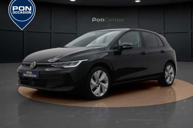 Volkswagen Golf (2024) thumbnail 1