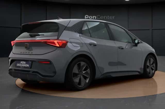 CUPRA Born (2022) thumbnail 6