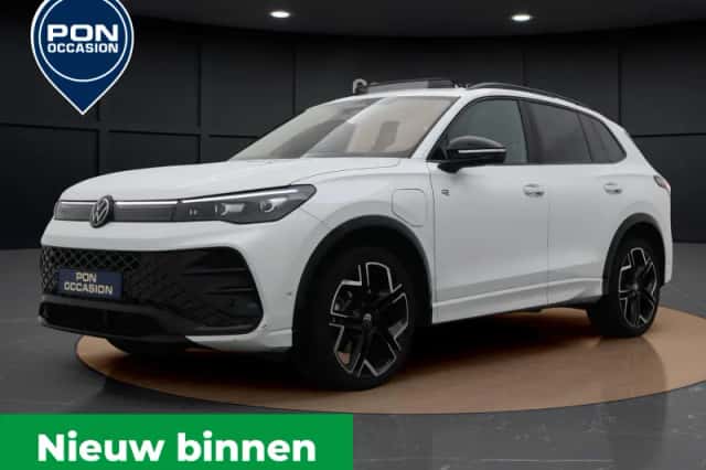 Volkswagen Tiguan (2024) thumbnail 1