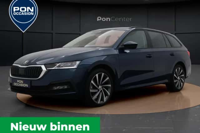 Škoda Octavia (2023) thumbnail 1