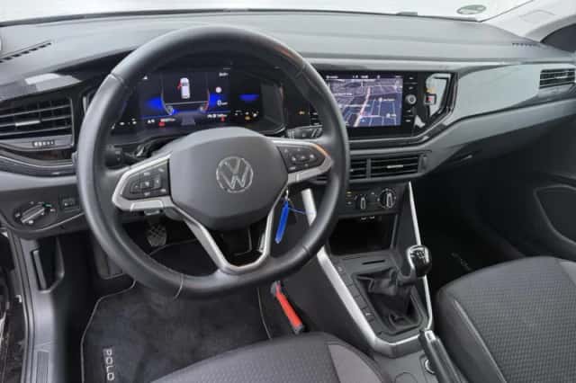 Volkswagen Polo (2024) thumbnail 4