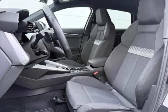 Audi A3 (2022) thumbnail 5