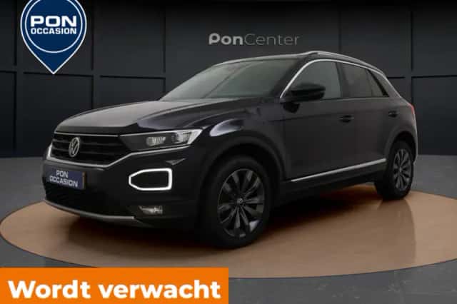 Volkswagen T-Roc (2021) thumbnail 2