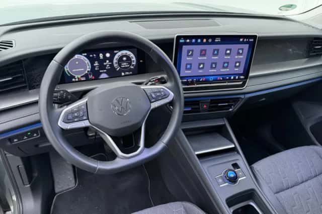 Volkswagen Tayron (2025) thumbnail 4