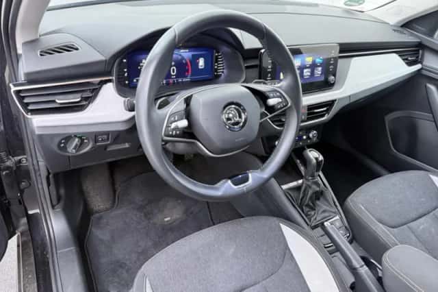 Škoda Kamiq (2024) thumbnail 4