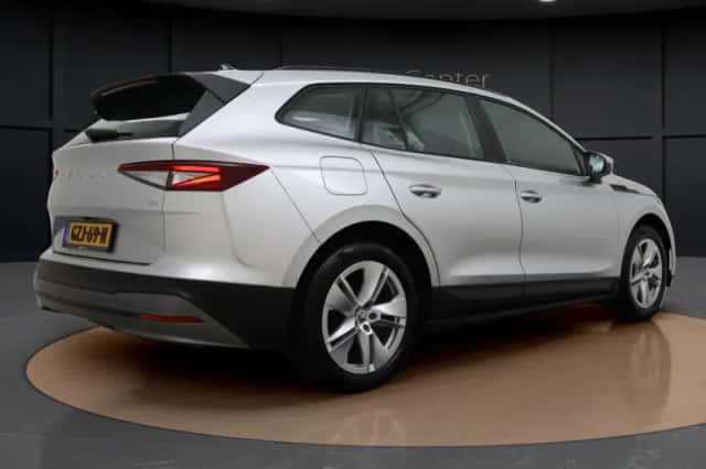 Škoda Enyaq (2024) thumbnail 6