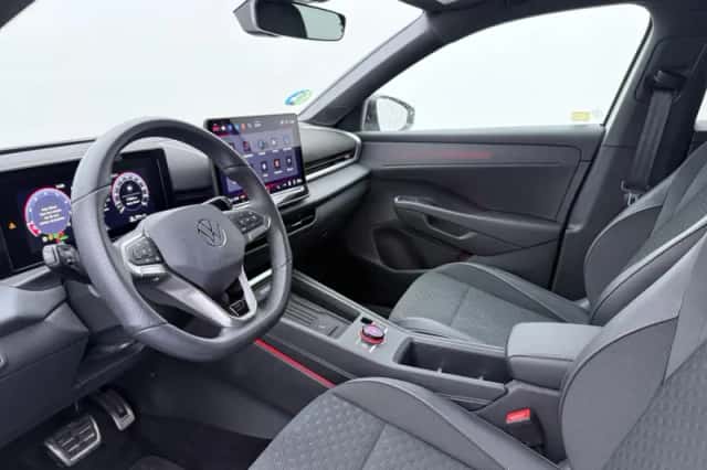 Volkswagen T-Roc (2026) thumbnail 4