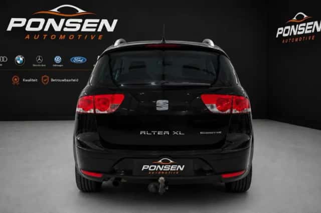 SEAT Altea XL (2012) thumbnail 2