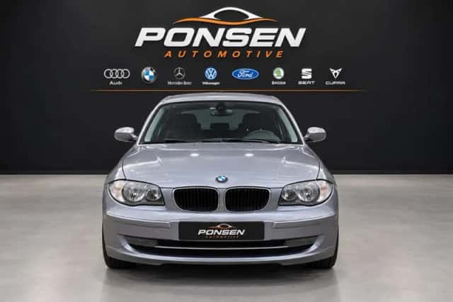 BMW 1-Serie (2009) thumbnail 2