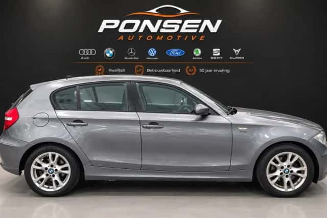 BMW 1-Serie (2009) thumbnail 6