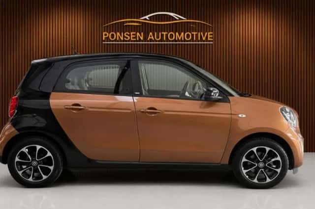 Smart ForFour (2015) thumbnail 3