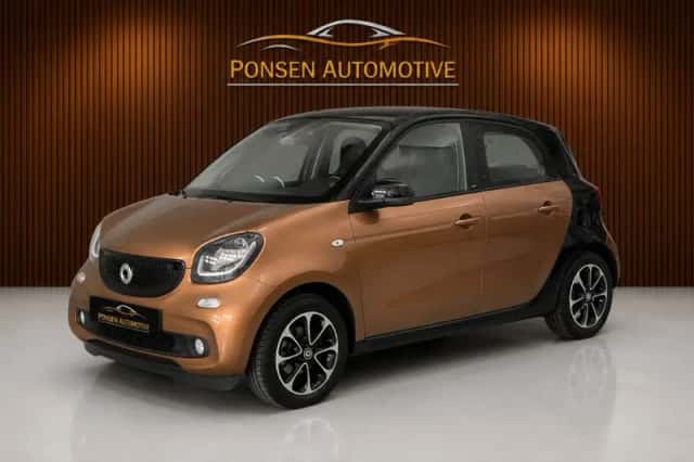 Smart ForFour (2015) thumbnail 4
