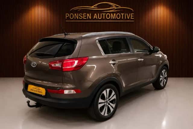 Kia Sportage (2011) thumbnail 4
