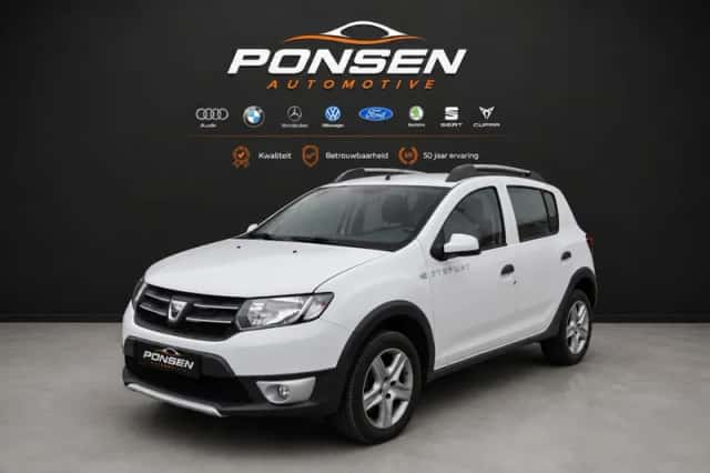 Dacia Sandero (2016) thumbnail 2