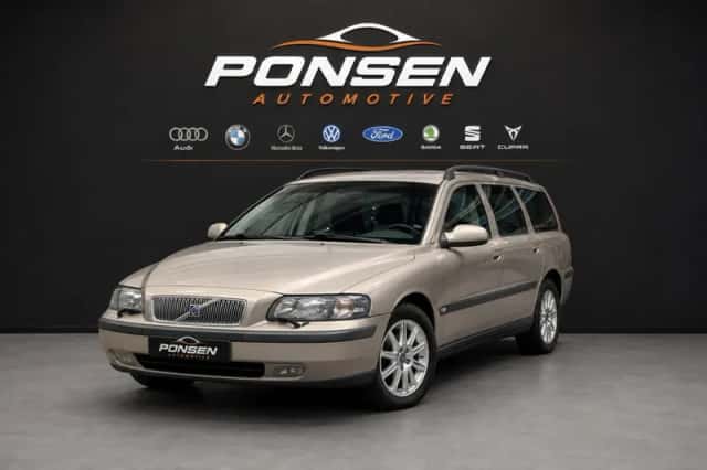 Volvo V70 (2003) thumbnail 2