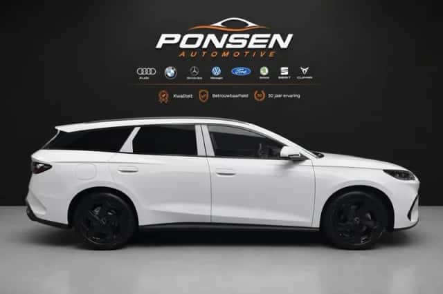 BYD SEAL 6 (2026) thumbnail 2