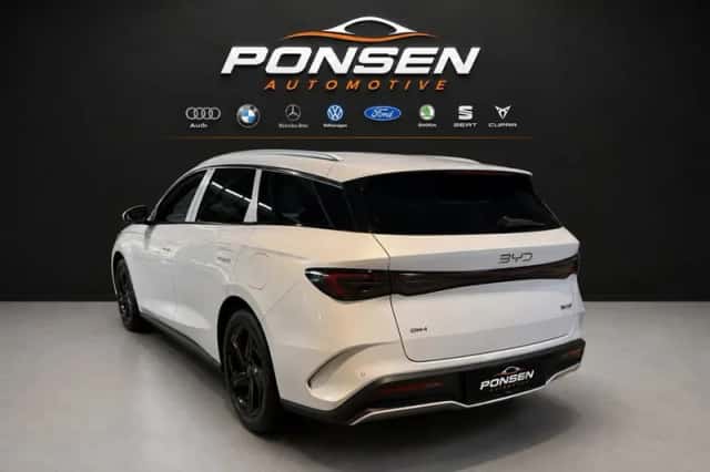 BYD SEAL 6 (2026) thumbnail 6