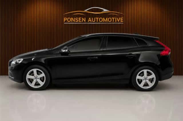 Volvo V40 (2016) thumbnail 5