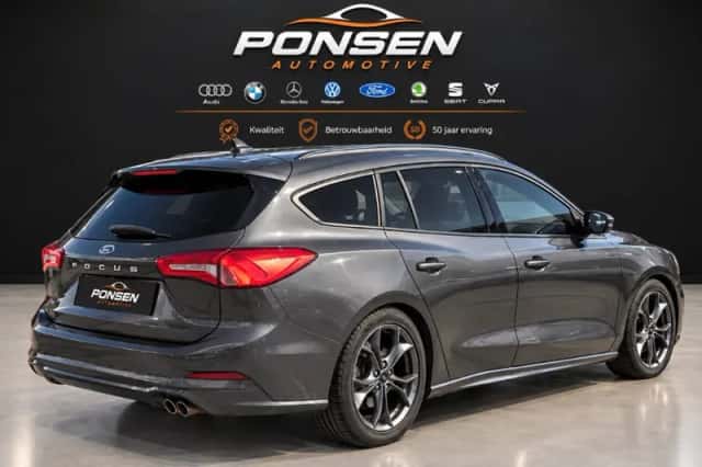 Ford Focus (2019) thumbnail 4