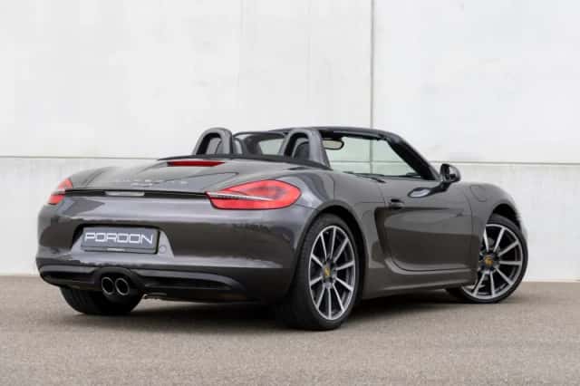 Porsche Boxster (2015) thumbnail 2