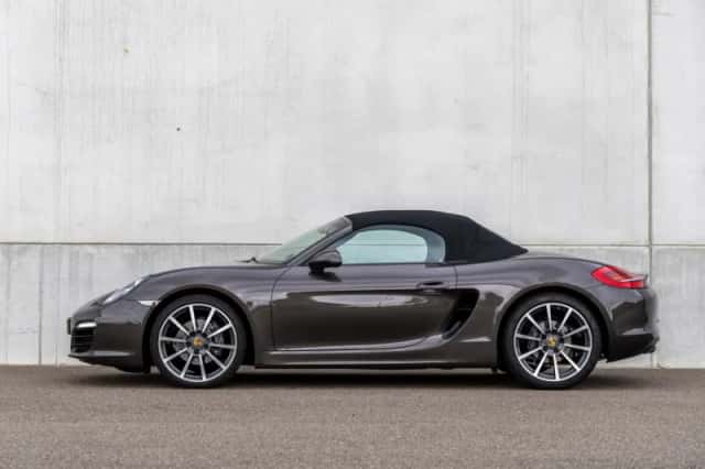 Porsche Boxster (2015) thumbnail 4