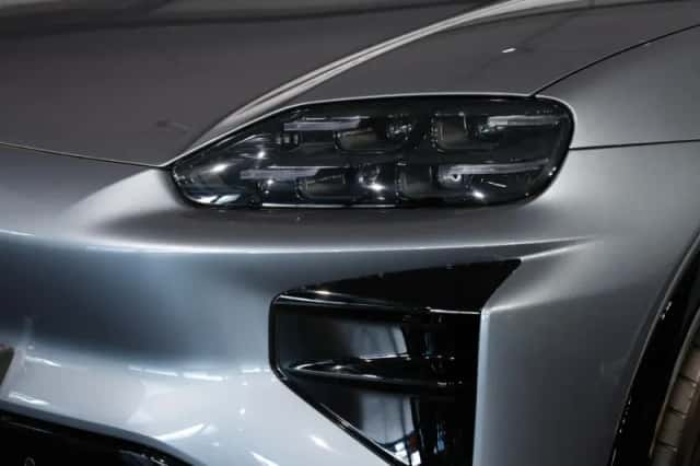 Porsche Cayenne (2026) thumbnail 5