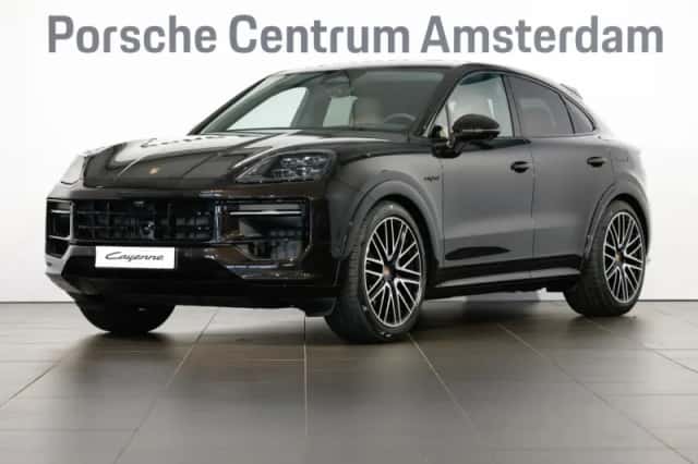 Porsche Cayenne Coupé (2026) thumbnail 1