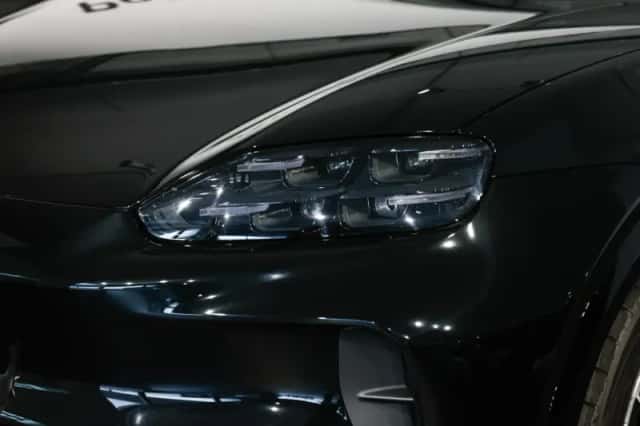 Porsche Cayenne (2026) thumbnail 5