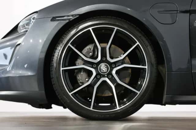 Porsche Taycan Sport Turismo (2023) thumbnail 6