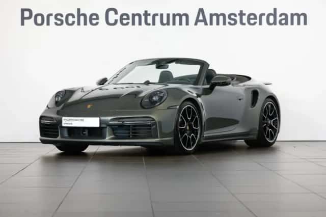 Porsche 911 (2024) thumbnail 1