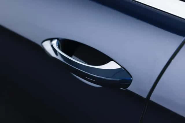 Porsche Panamera (2023) thumbnail 5
