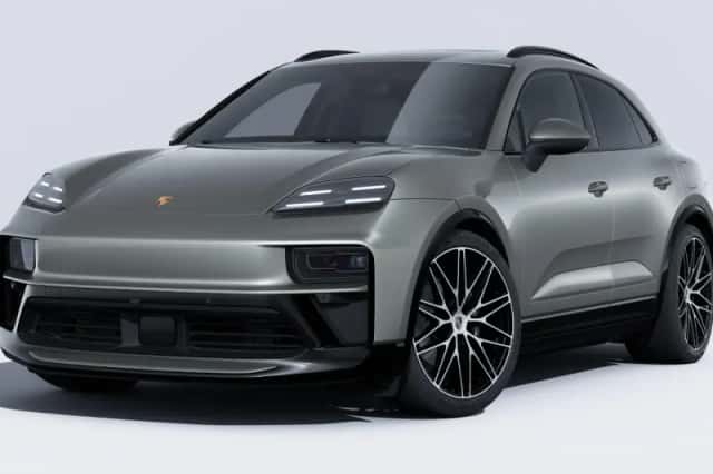 Porsche Macan (2026) thumbnail 1