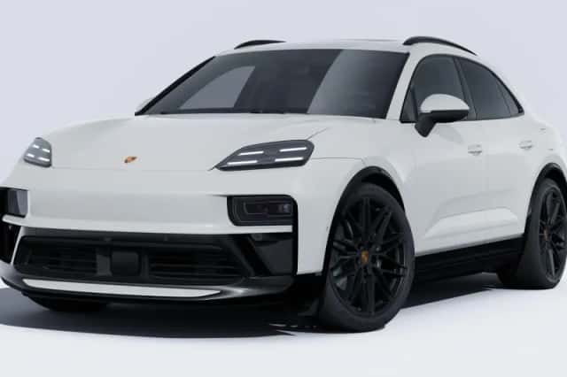 Porsche Macan (2026) thumbnail 1