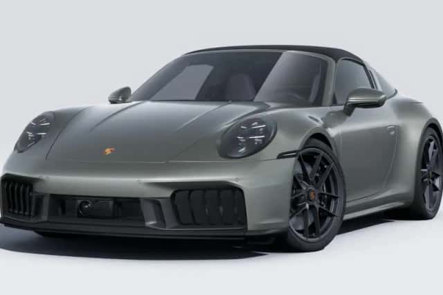 Porsche 911 (2026) thumbnail 1
