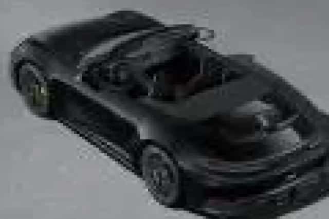 Porsche 911 (2025) thumbnail 4
