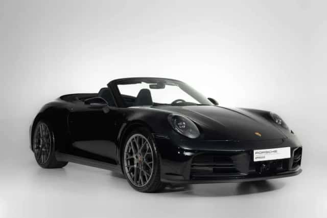 Porsche 911 (2025) thumbnail 5