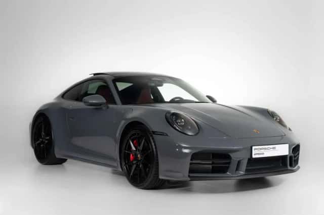 Porsche 911 (2026) thumbnail 5