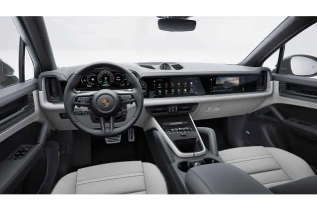 Porsche Cayenne (2023) thumbnail 3
