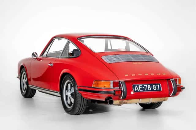 Porsche 911 (1969) thumbnail 2