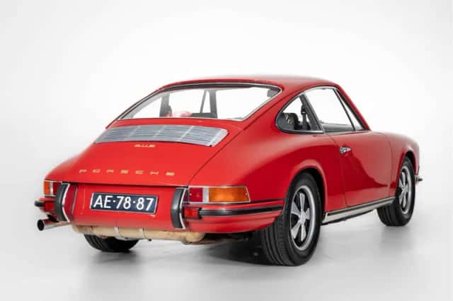 Porsche 911 (1969) thumbnail 6