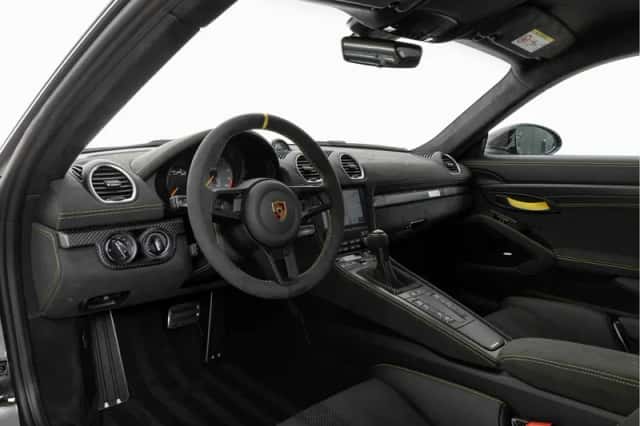 Porsche 718 (2026) thumbnail 3