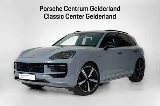 Porsche Cayenne (2024) thumbnail 1
