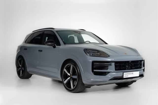 Porsche Cayenne (2024) thumbnail 5