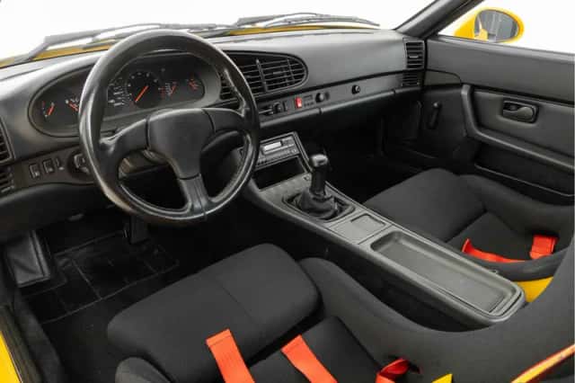 Porsche 968 (1993) thumbnail 3