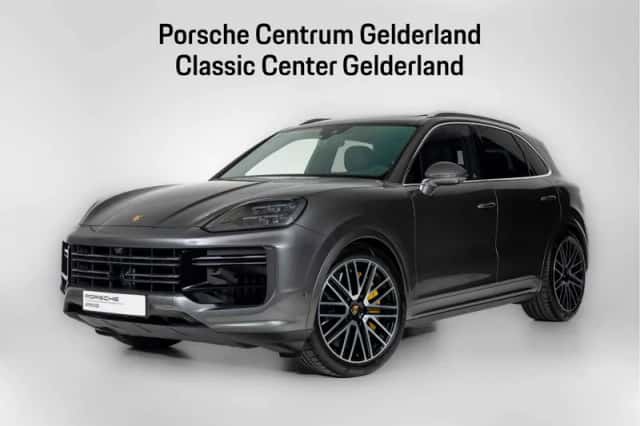 Porsche Cayenne (2024) thumbnail 1