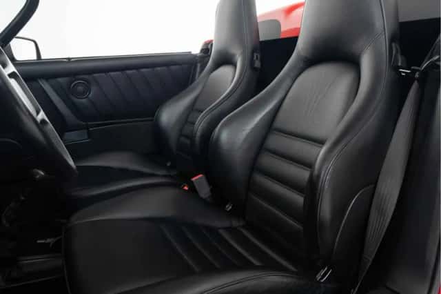 Porsche 911 (1989) thumbnail 4
